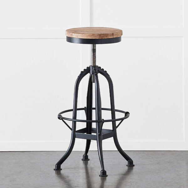 Axle Swivel Stool