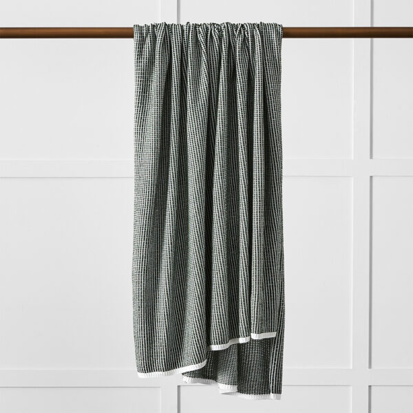 Britta Throw
