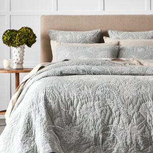 Emmeline Coverlet 240x260