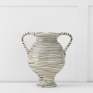 Esme Urn