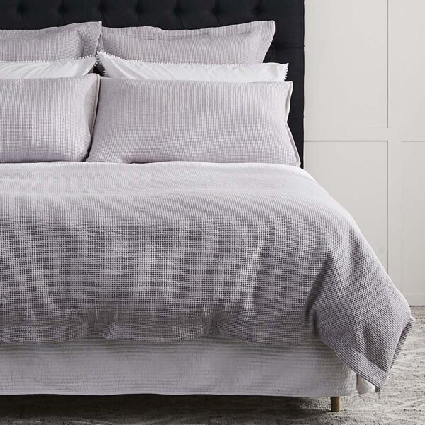 Flemish Quilt Cover - Dove