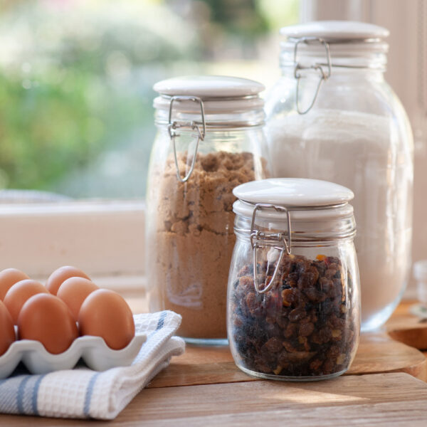 Larder Jar M