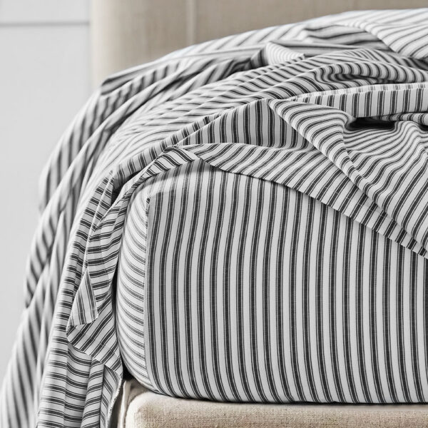 Parish Fitted Sheet - Black & white