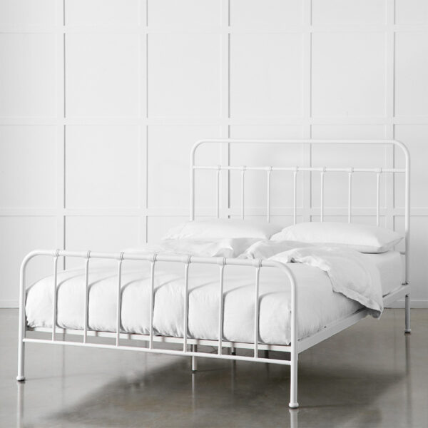Quinn Queen Bed