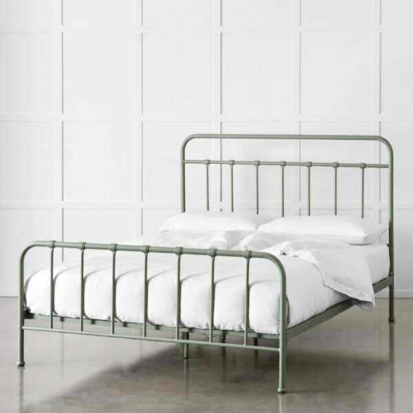 Quinn Queen Bed