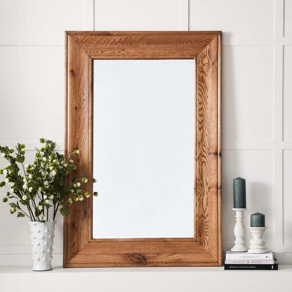 Villa Mirror